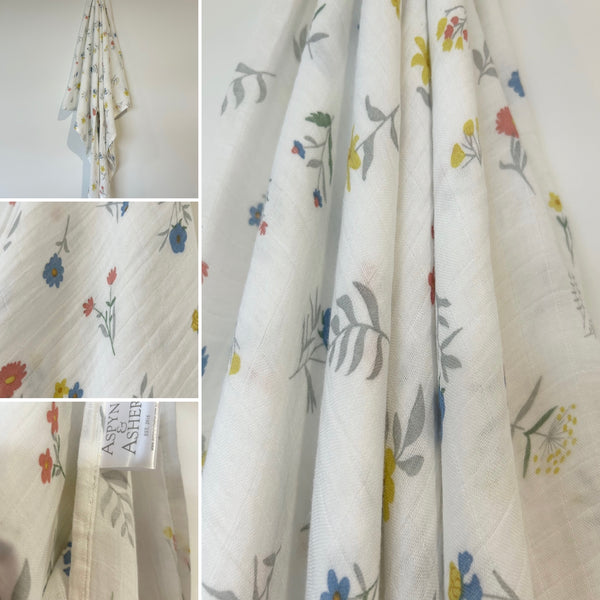 Petite Flower Wrap Muslin