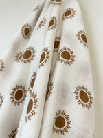 Sunburst Wrap Muslin