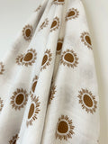 Sunburst Wrap Muslin