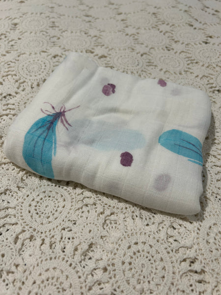 Bamboo Muslin Wrap - Feather - white LAST ONE