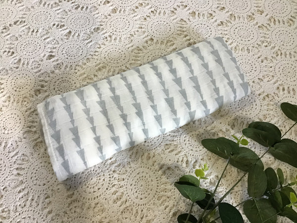 Bamboo Muslin Wrap - Arrow